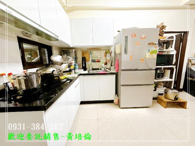 黃培倫的店鋪